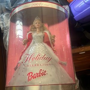 2001 holiday Barbie